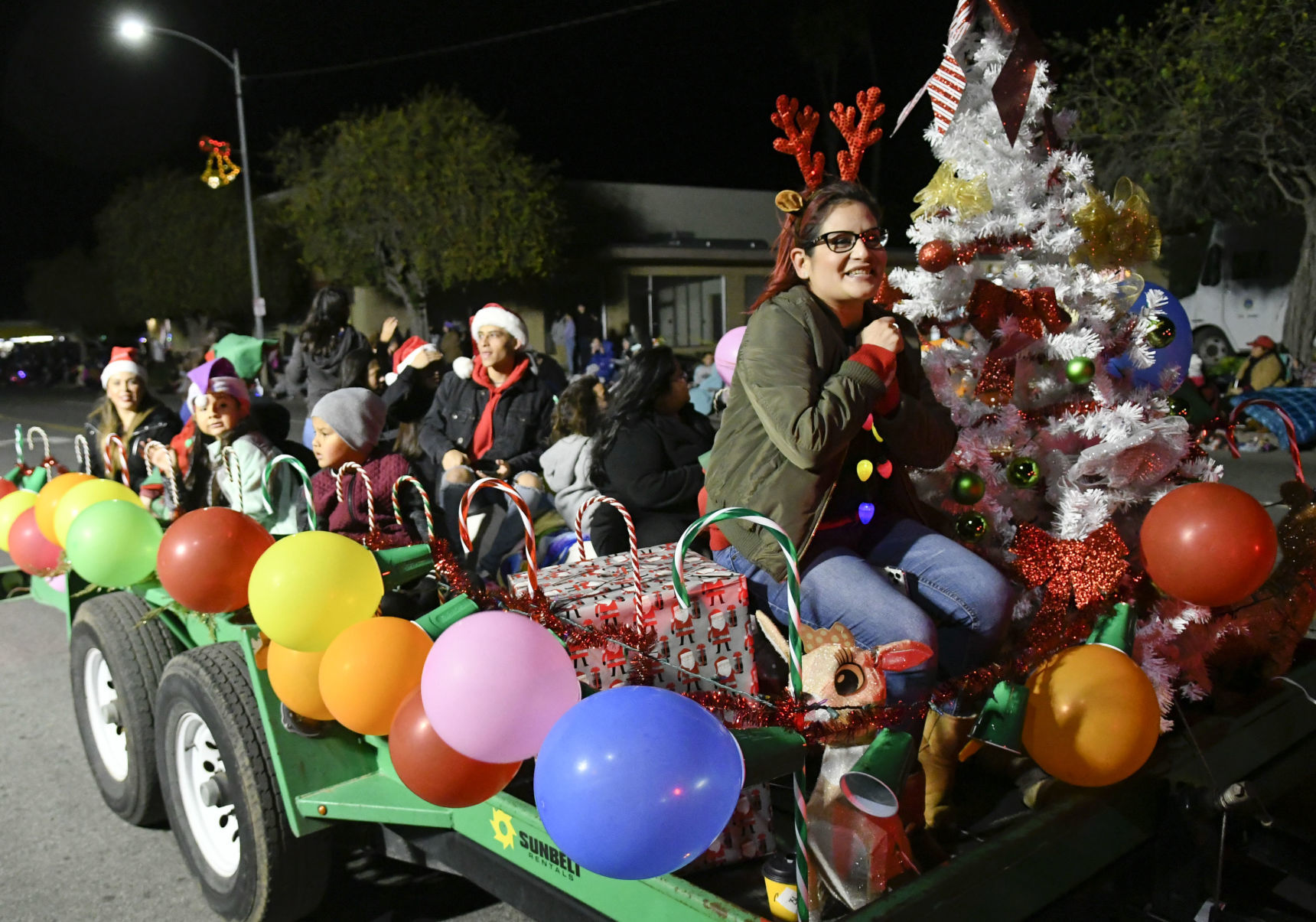 120619 Lompoc Christmas Parade 35.jpg